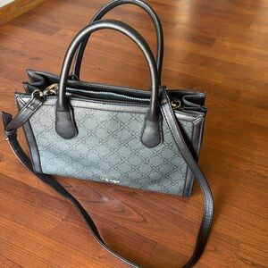 Nice beautiful black Nine West bag